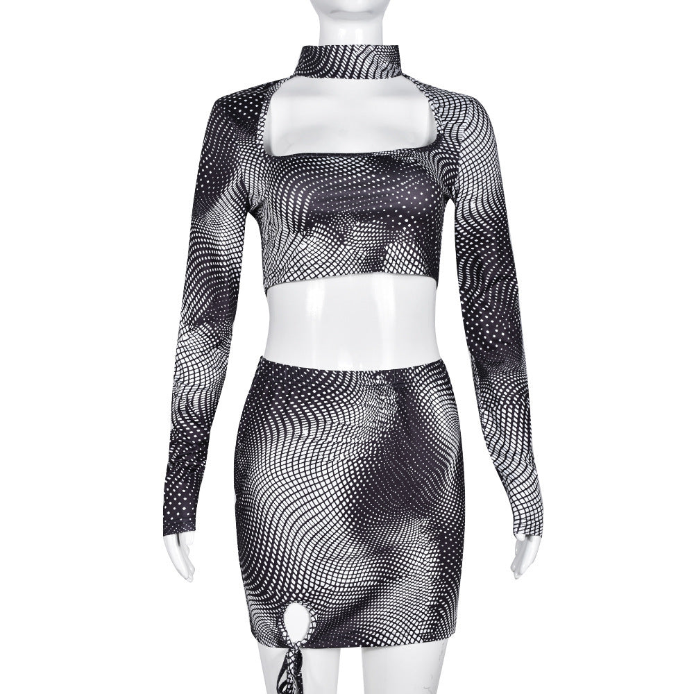 Fashionable Minimalist Design A Short Womens Sheath Skirt Set