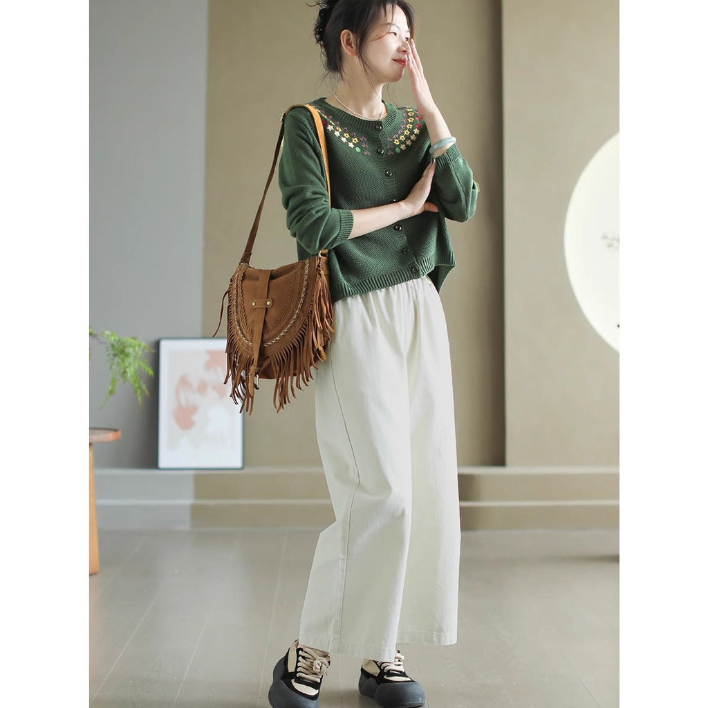 Womens Retro Embroidered Crew-Neck Long-Sleeve Top