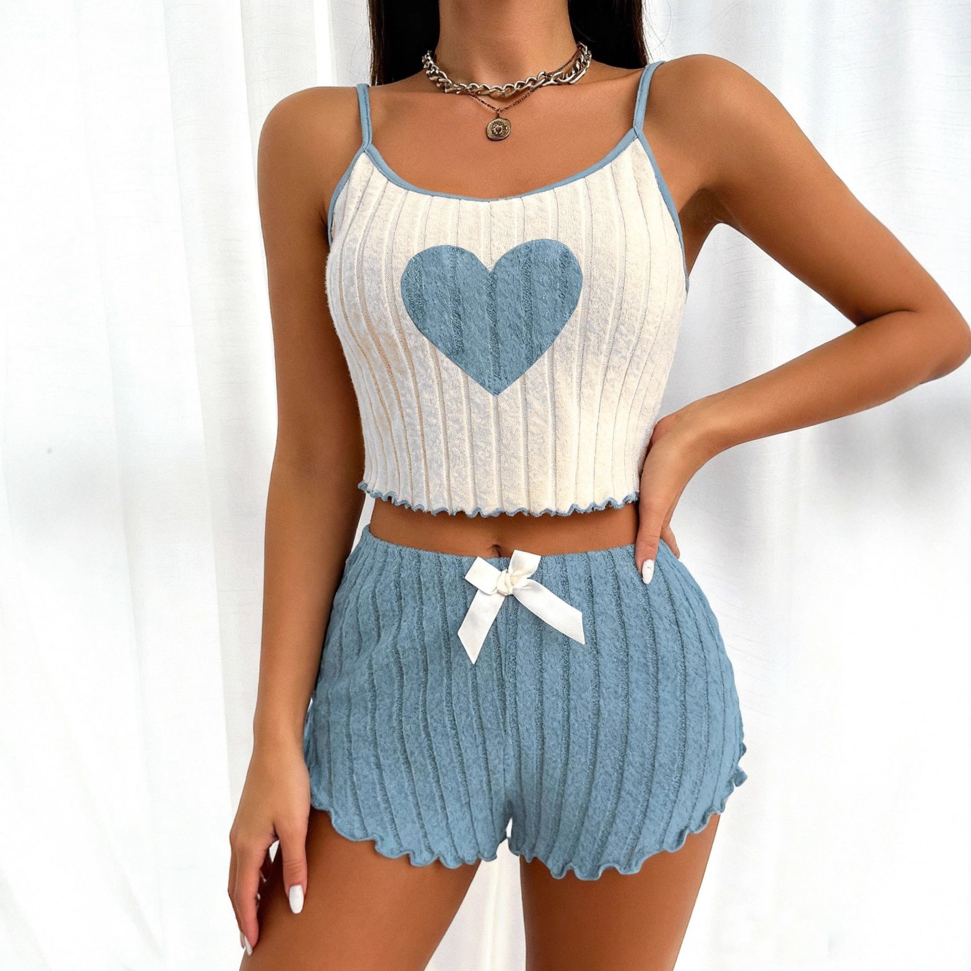 Comfortable And Casual Two-piece Set Featuring Loose-fitting Shorts And A Tank Top